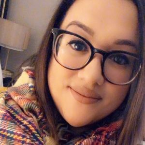 Meet your Posher, Krystal